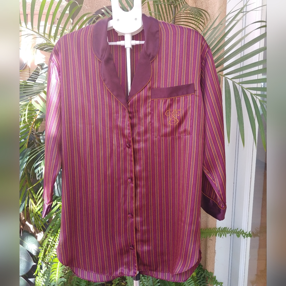 VTG 90s Victoria’s Secret Gold Label Monogrammed Satin Nightshirt